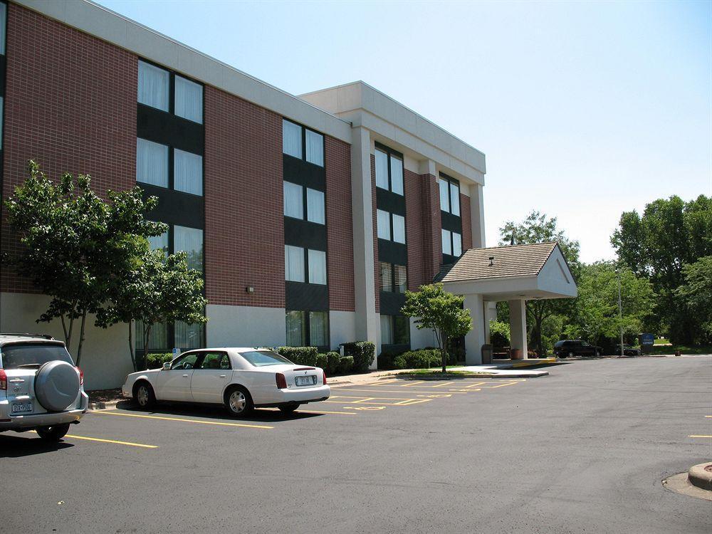 Fairfield By Marriott & South