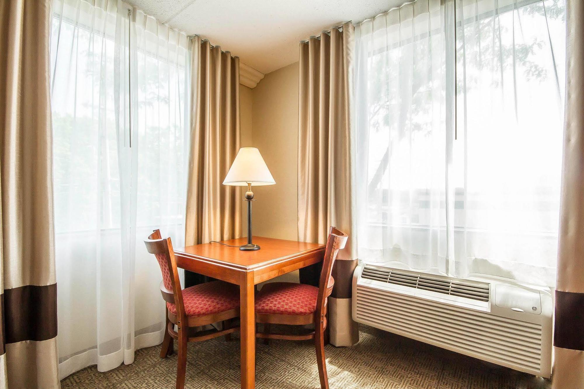 Hotel Fairfield By Marriott & South 3*